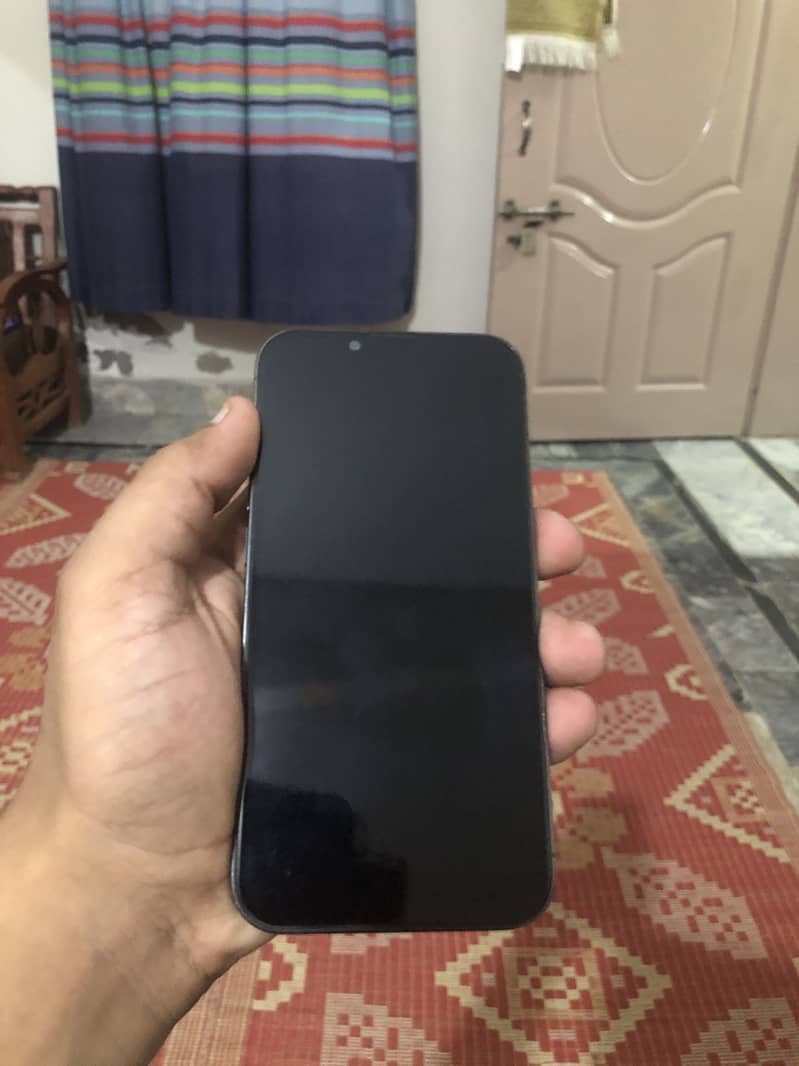 Apple iPhone 13 Pro 1