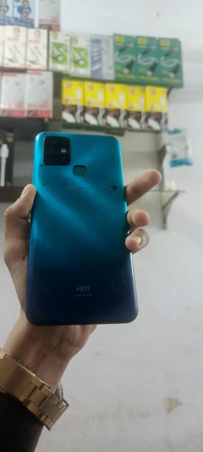 Infinix Hot 10