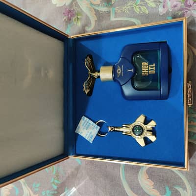 J. Sherdil perfume box