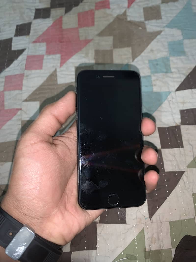 Apple iPhone SE 2