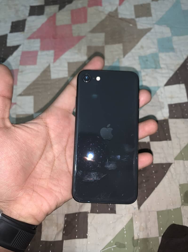 Apple iPhone SE 4