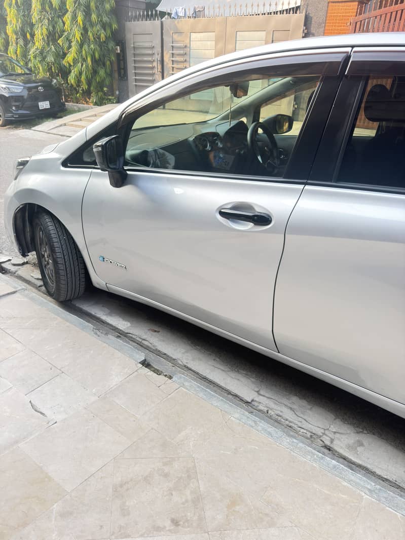 Nissan Note E Power 2018 3