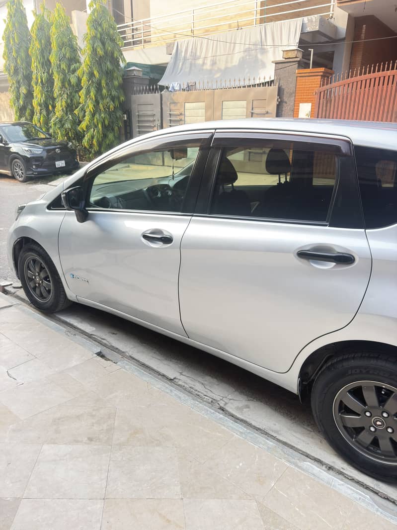 Nissan Note E Power 2018 5