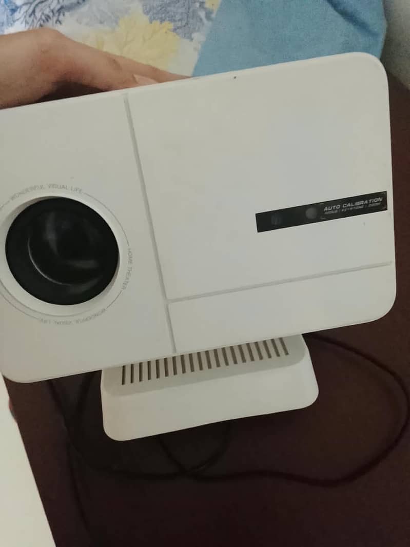 P50 MAX MULTIMEDIA PROJECTOR 4