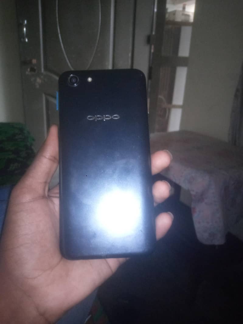 OPPO A83 3