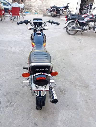 Honda bike 125cc 2012 model urgent for sale