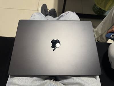 Macbook Pro M5 24/1TB