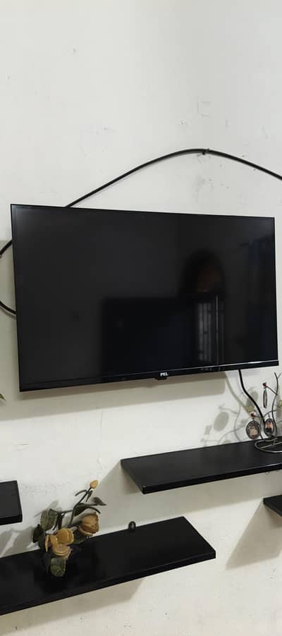 LCD TV