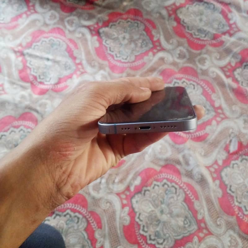 Apple iPhone 14 1
