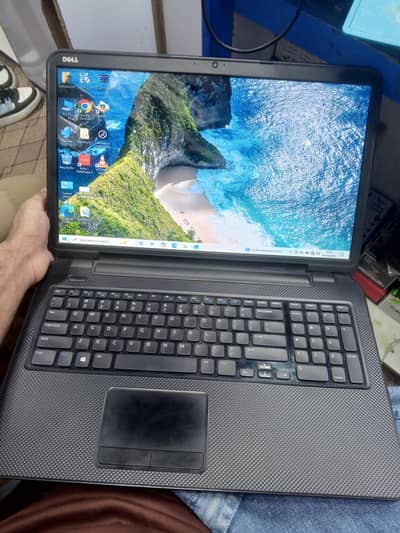 Dell Inspiron 3721