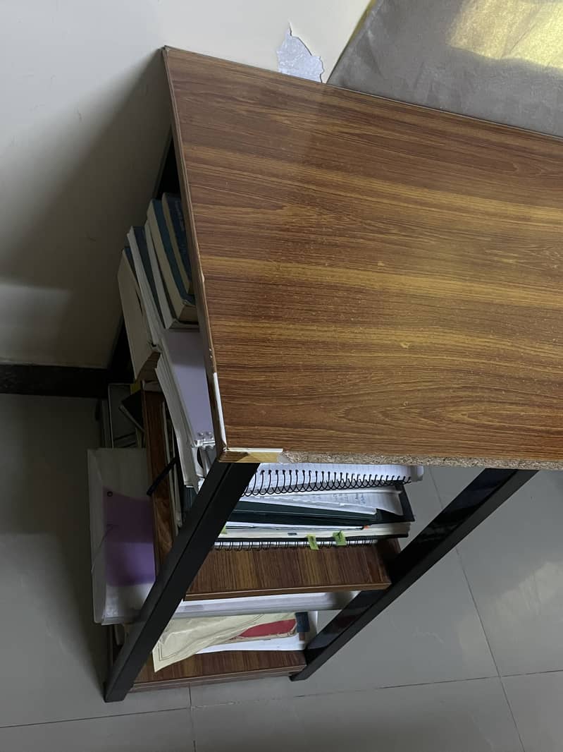 Study table 2