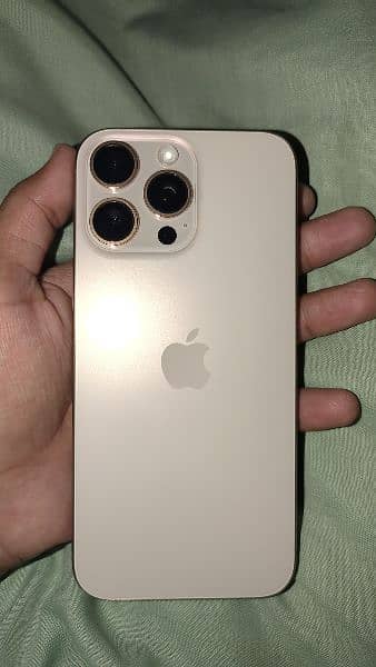 Apple iphone 16 Pro Max 2