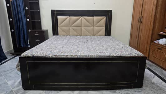 King Size Bed without mattress