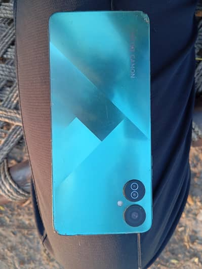 Tecno Camon 19