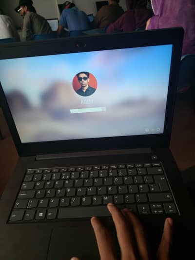 lenovoRyzen5/8g ram/256ssd/graphiccard2gb