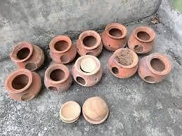 pirdes clay pot bara saiz only 40 rupee par peace tota25- 0307696387