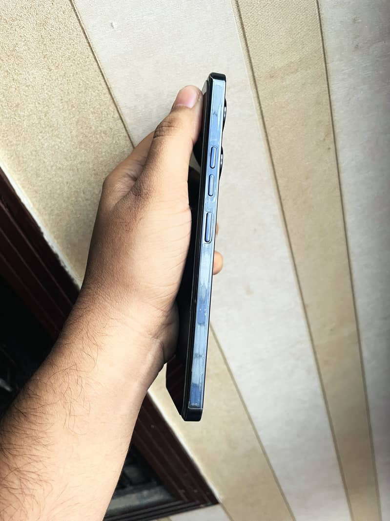 Tecno CAMON 20 Pro 1