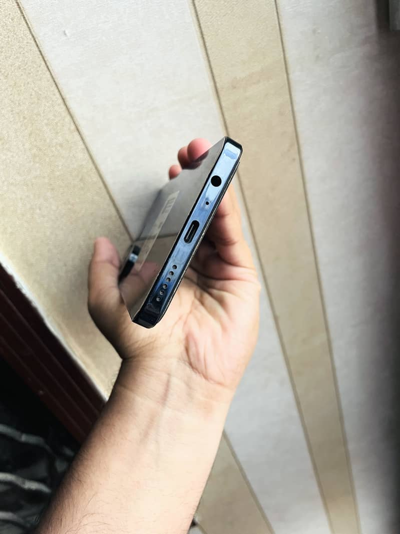 Tecno CAMON 20 Pro 5