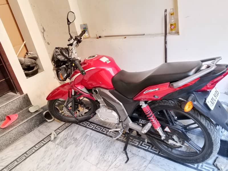 Suzuki 4