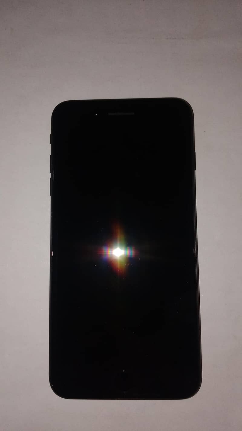 Apple iPhone 7 Plus 1