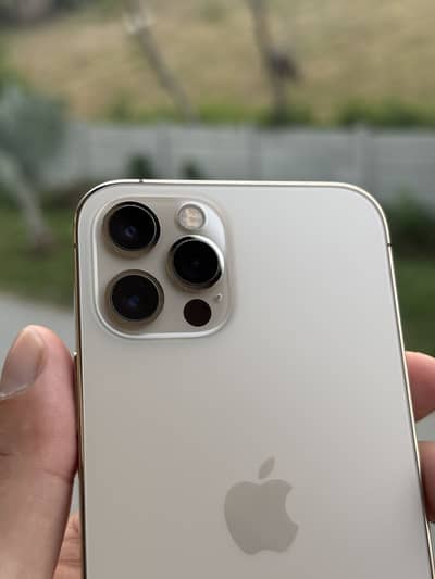 Apple iPhone 12 Pro