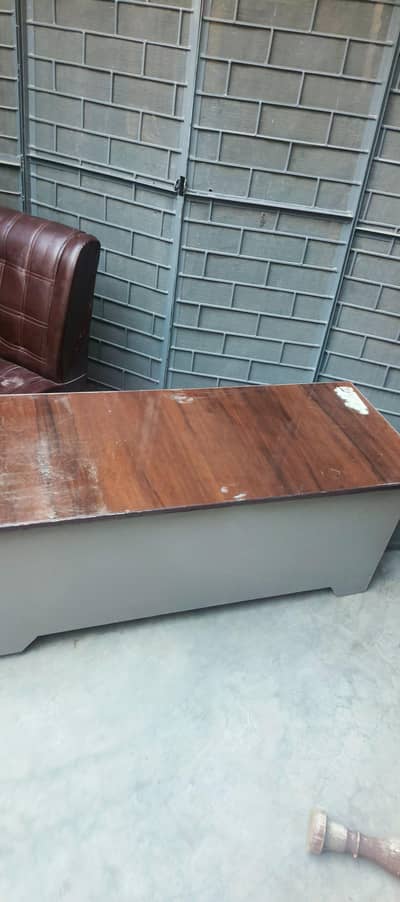 office furniture for sale condition brand new