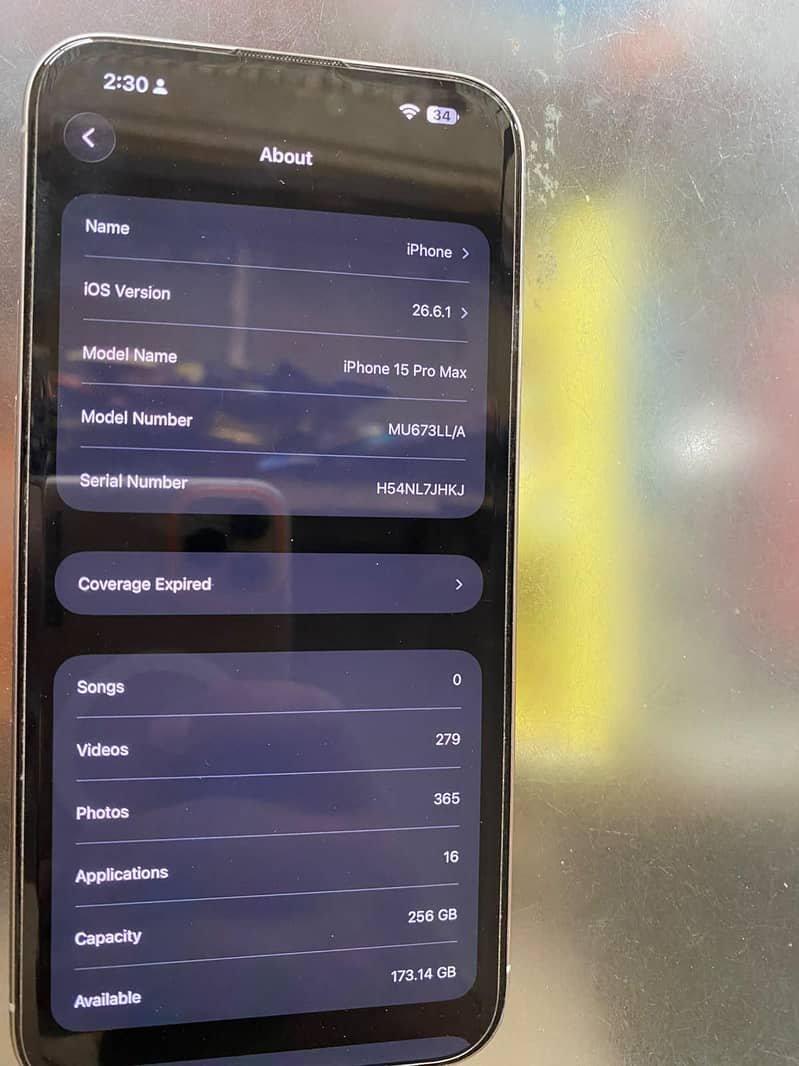 Apple iPhone 15 Pro Max 4
