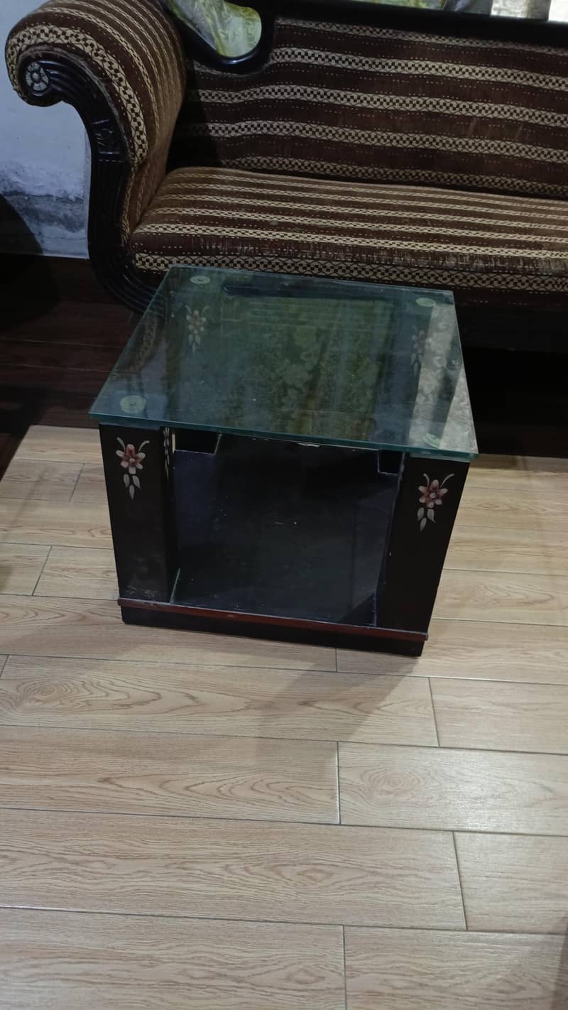 SOFA SET TABLES 1