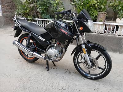 Yamaha ybr new condition