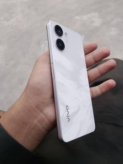 Vivo Y05