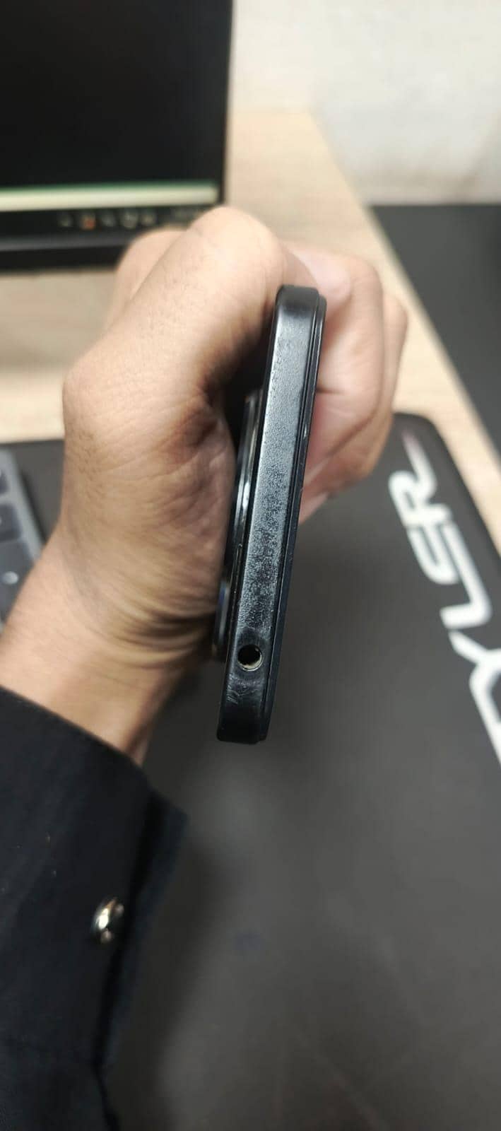 Xiaomi POCO C75 3