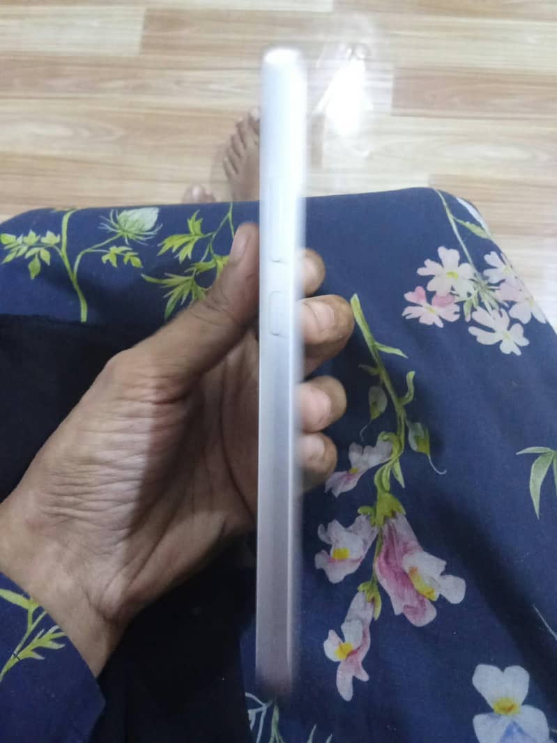 OPPO A6s Pro 2