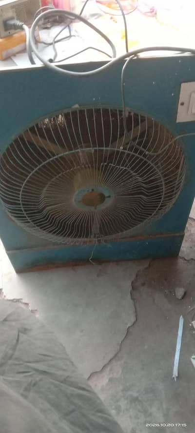 Air cooler without supply. Tub leak. Working OK.