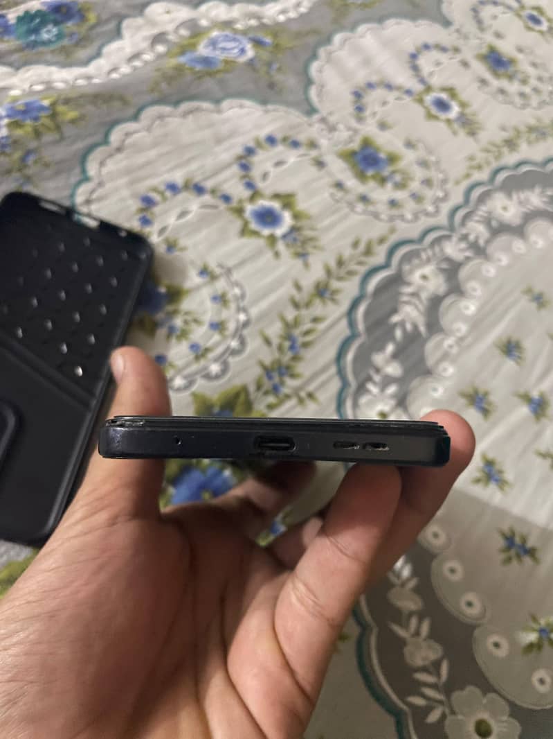Xiaomi Redmi Note 12 4