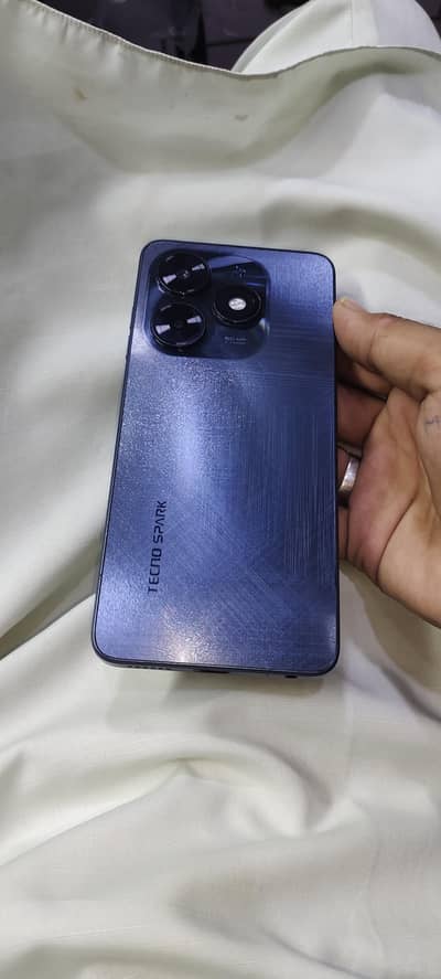 Tecno Spark 20C