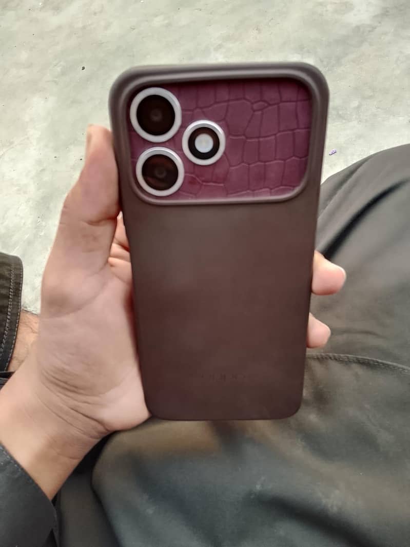 OPPO A6C 1