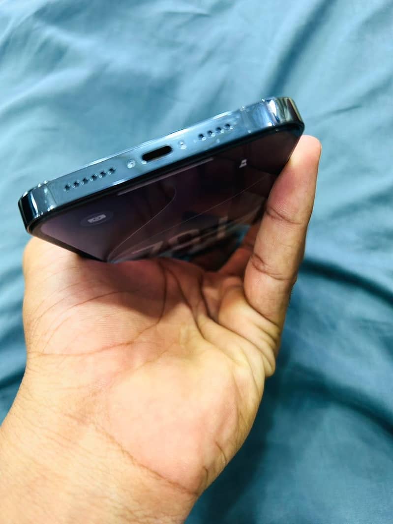 Apple iPhone 13 Pro Max 3