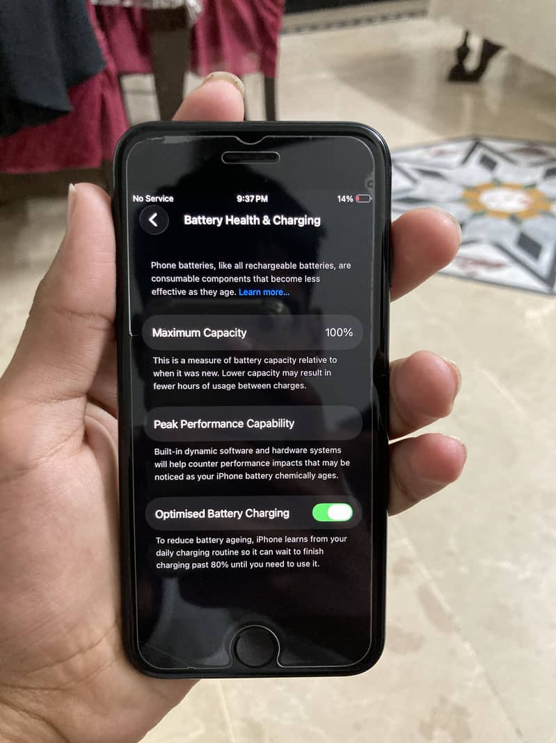 Apple iPhone SE 4