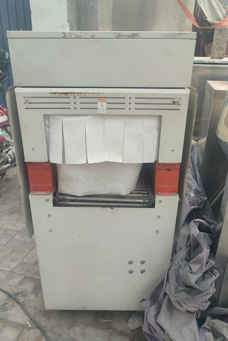 Sealing Machine 3