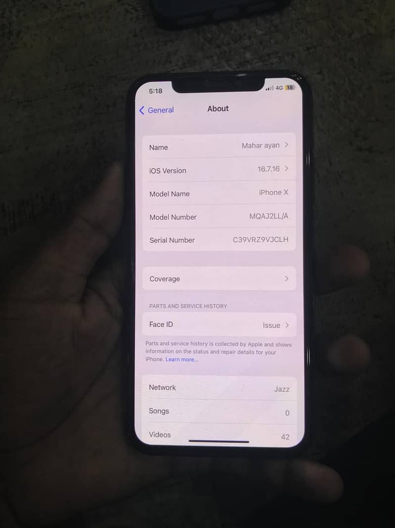 Apple iPhone X 4
