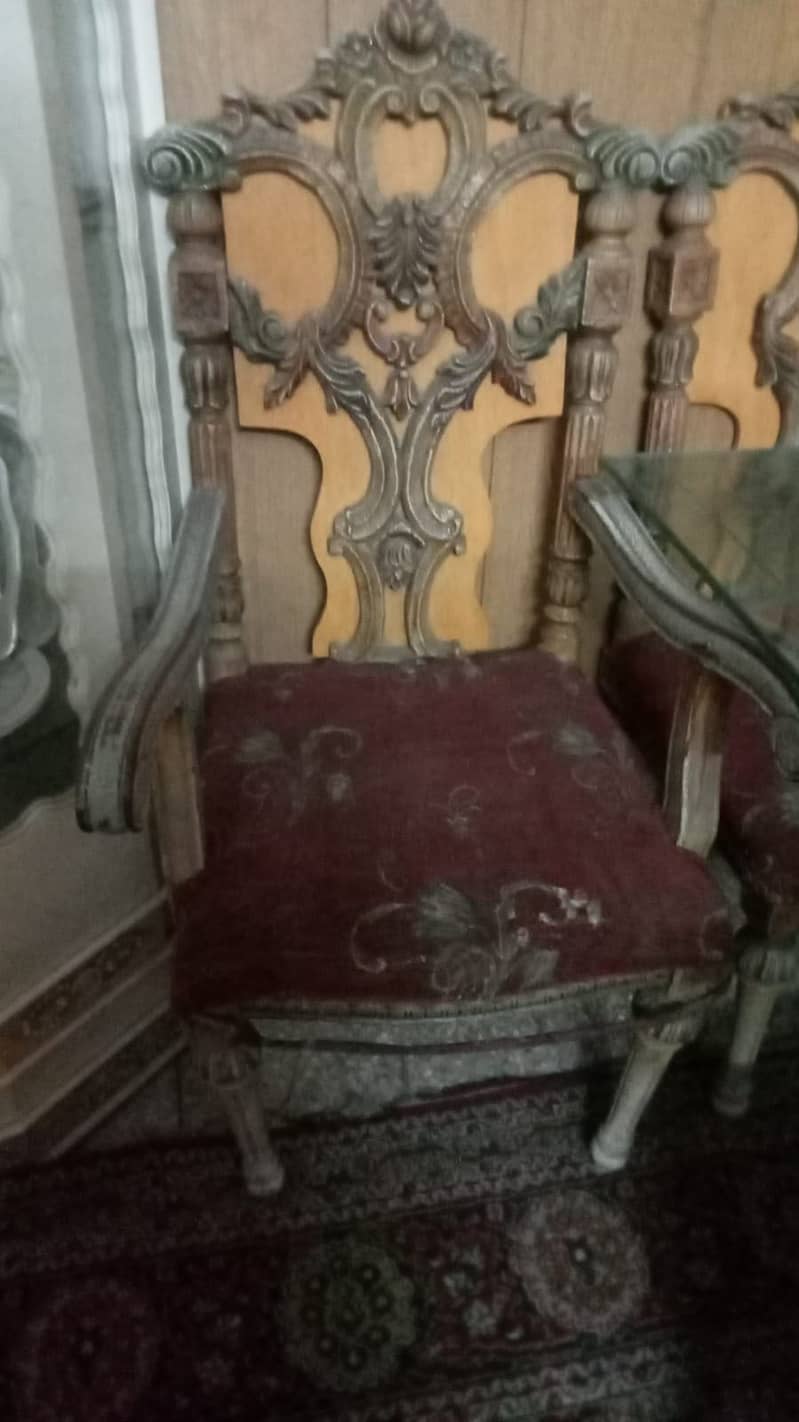 Dining table with 8 chairs 2