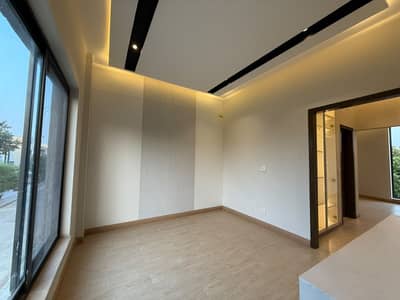 Spacious 500 Sq. Ft. Apartment for Rent in Sector E, Bahria Town Lahore