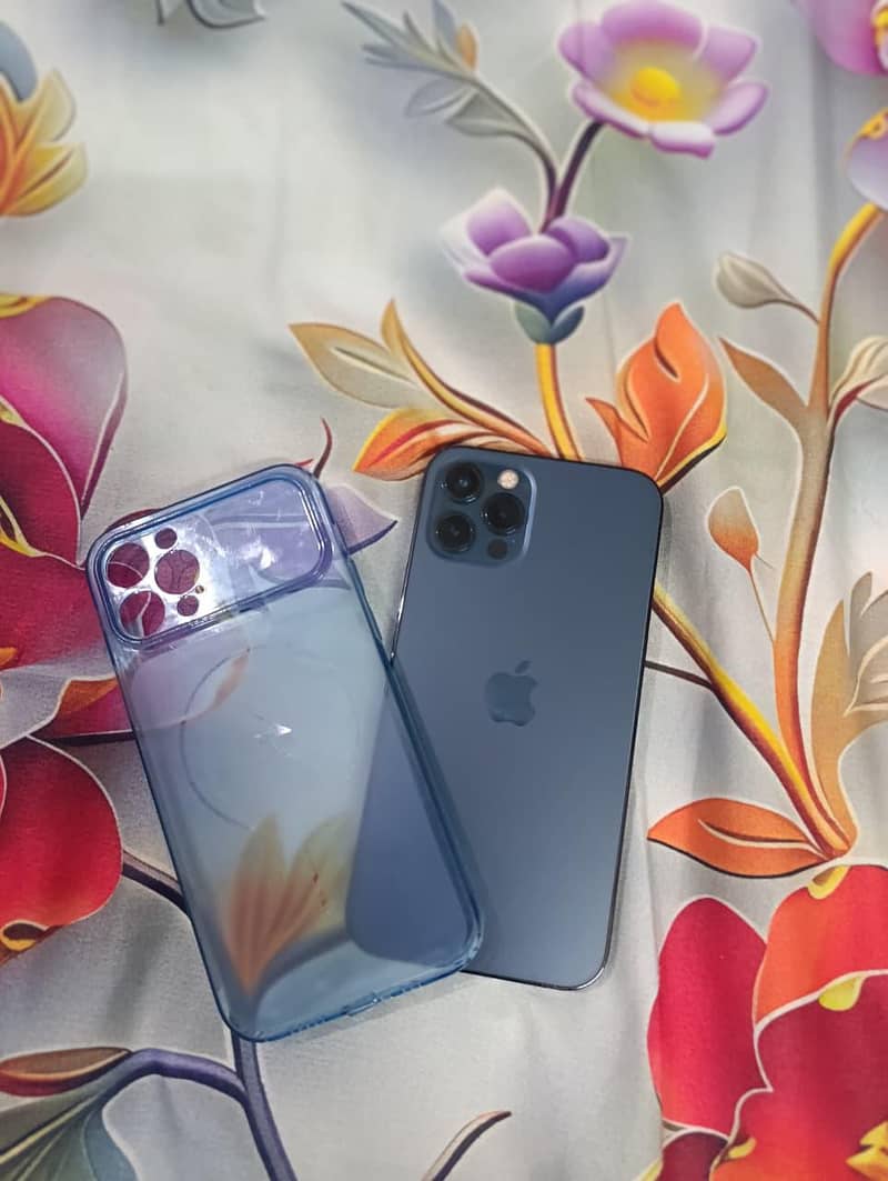 Apple iPhone 12 Pro 0