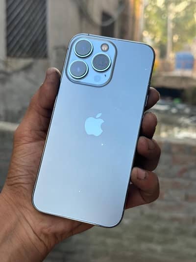 Apple iPhone 13 Pro