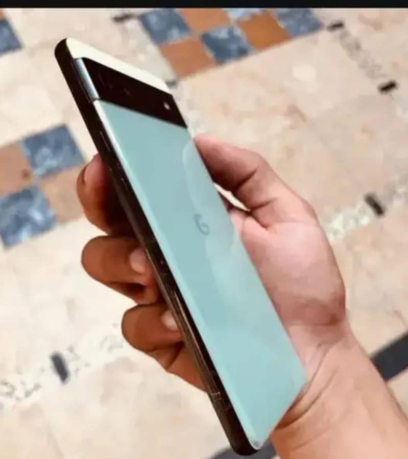 Google Pixel 6a 1