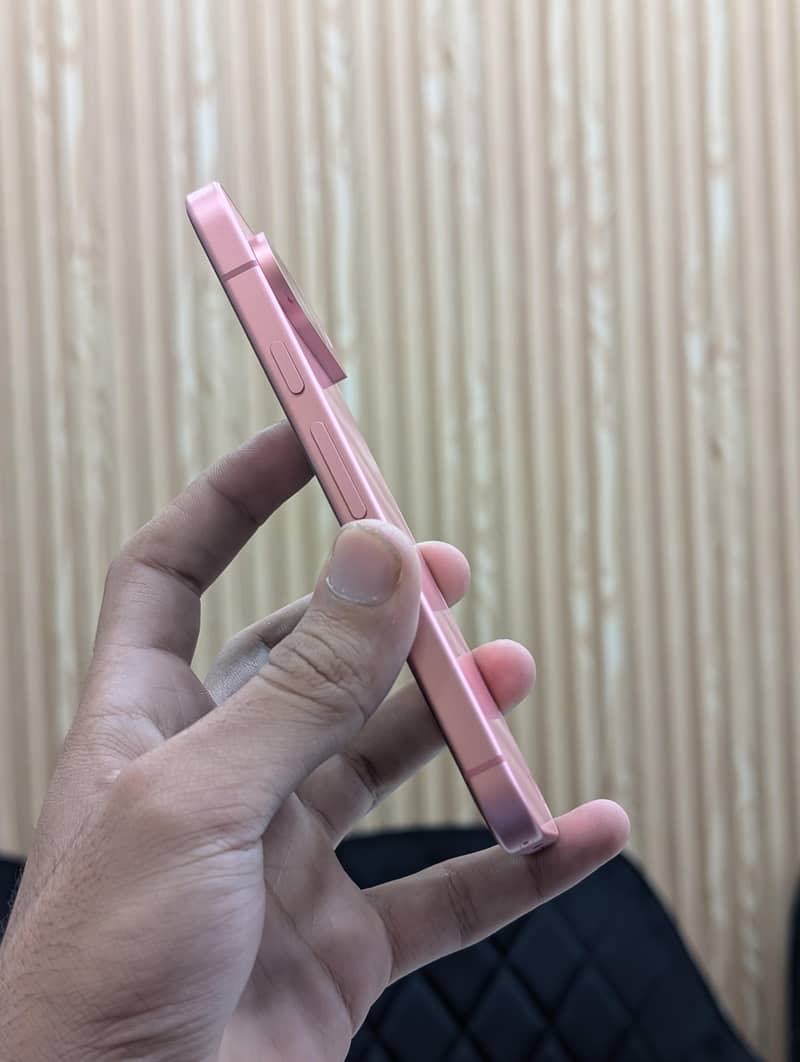 Google Pixel 9 7