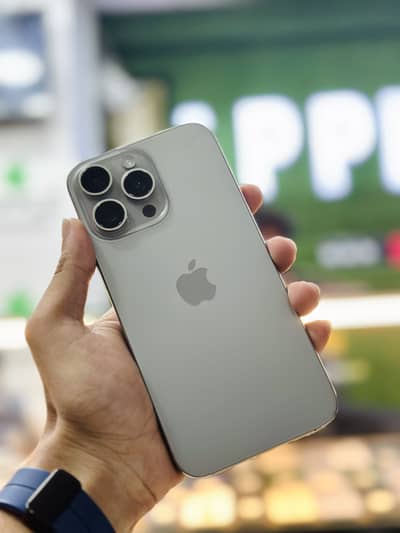 Apple iPhone 15 Pro Max