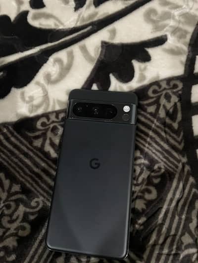 Google Pixel 8 Pro