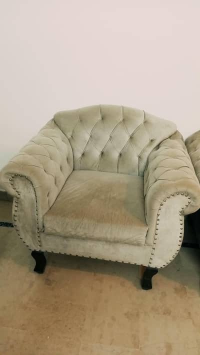 5 seater sofa set with cushions