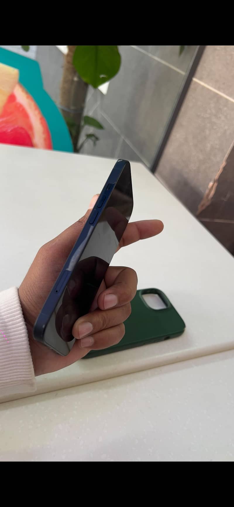 Apple iPhone 13 3